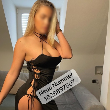 Lorelai Ganz neu - nur Massage - NEUE NUMMER!, Augsburg