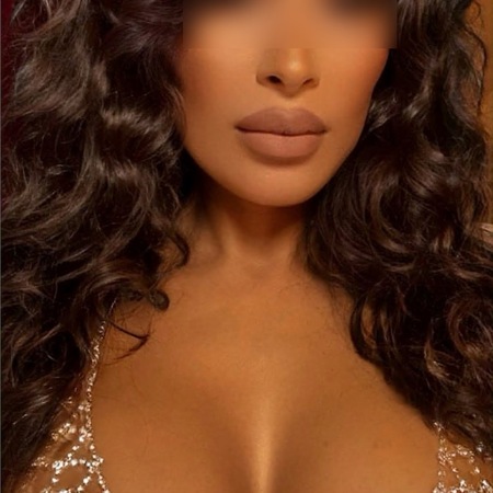 <img src="https://static.ladies-cdn.de/ladies/images/static-cdn/ladies-stars/img/ladies-stars-logo-icon.svg" class="starsContentIcon" />CEYLAN Party Queen, Gütersloh