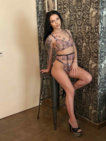 Adelina - GANZ NEU!, Coburg