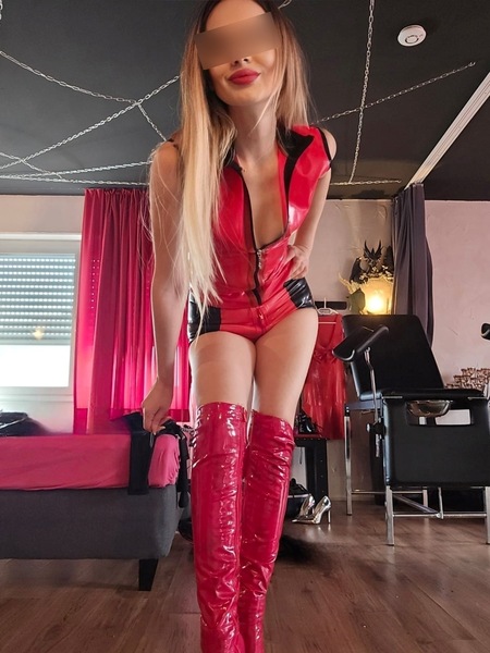 Foto von Lady Katharina Gefährlicher Engel