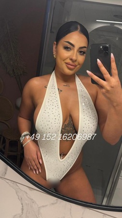 Jasmine Party Girl (18+), Düsseldorf