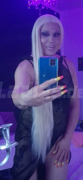 Foto von Trans Beyonce-Party Girl (18+)