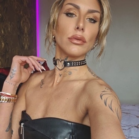 Herrin Bella