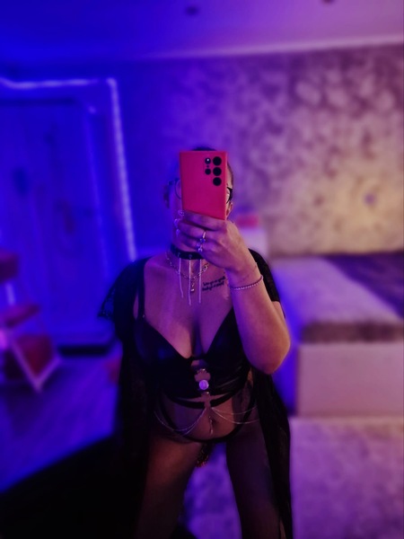 Foto von Kassandra - Party + AV Queen