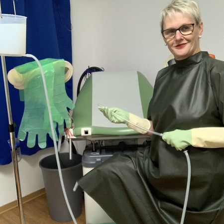 F*stschw*ster - KEIN SEX -, Essen