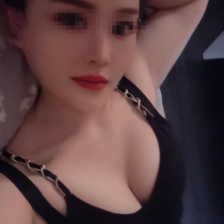 Emi aus Japan, Bad Homburg vor der Höhe