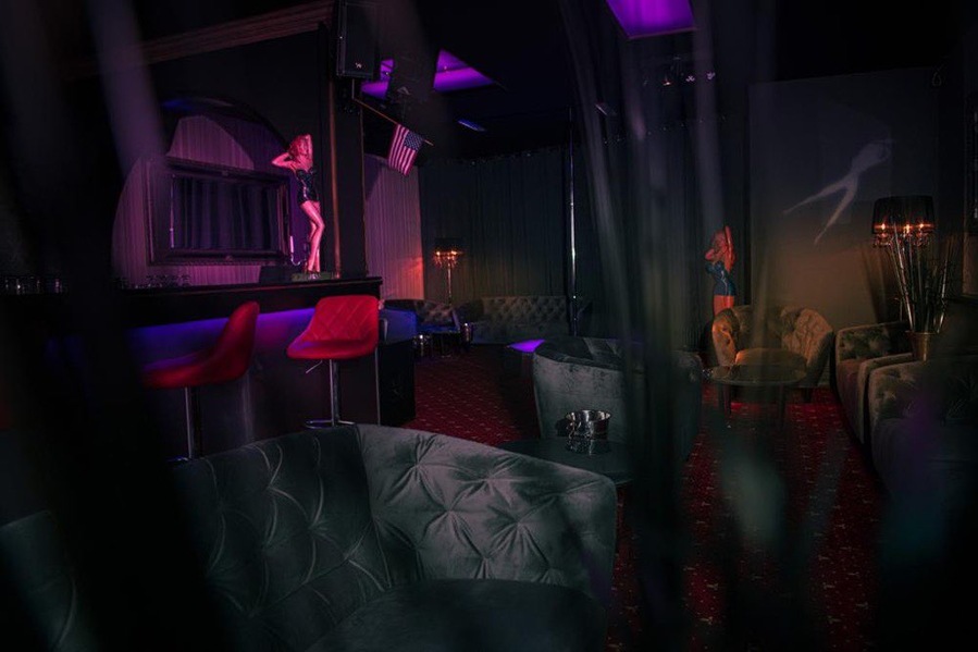 Foto von Tabledance RED DOOR