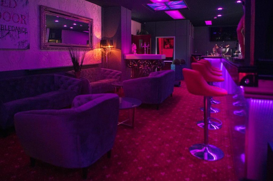 Foto von Tabledance RED DOOR