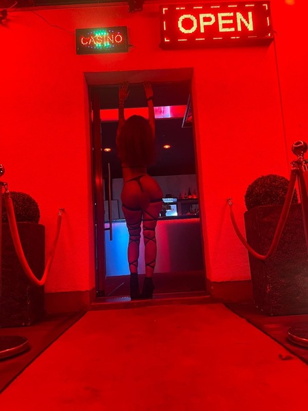 Foto von Tabledance RED DOOR