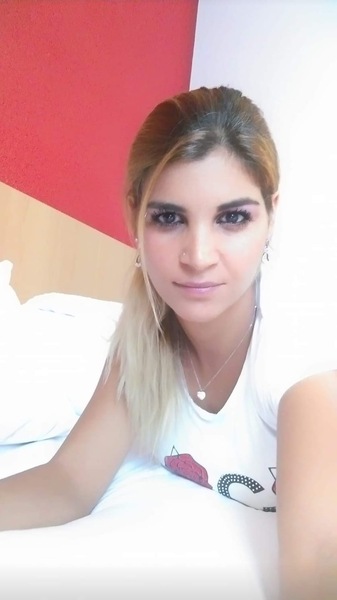 Foto von Ariana 26J. Anfängerin 24H Top Service