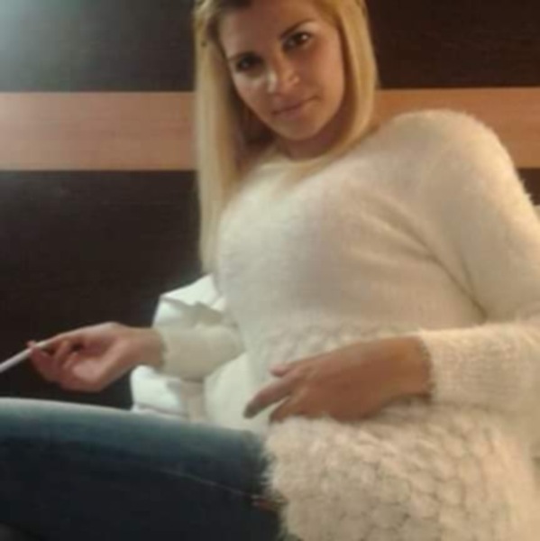Foto von Ariana 26J. Anfängerin 24H Top Service