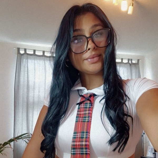 Foto von Elina *GANZ NEU*