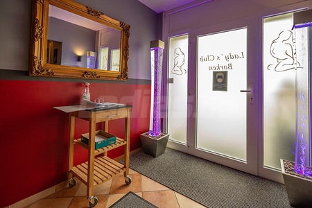 Ladys Club, Borken