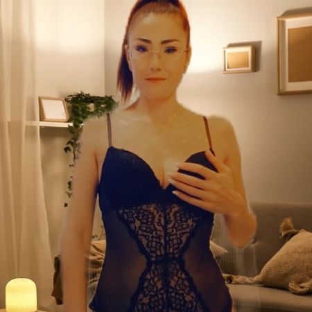 <img src="https://static.ladies-cdn.de/ladies/images/static-cdn/ladies-stars/img/ladies-stars-logo-icon.svg" class="starsContentIcon" />Ella, Gotha