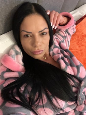 Adela NEU Escort, Darmstadt