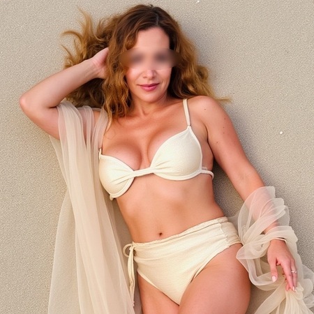 Veronika heiße und erfahrene Masseurin