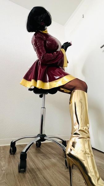 Foto von Latex Lady Lisa
