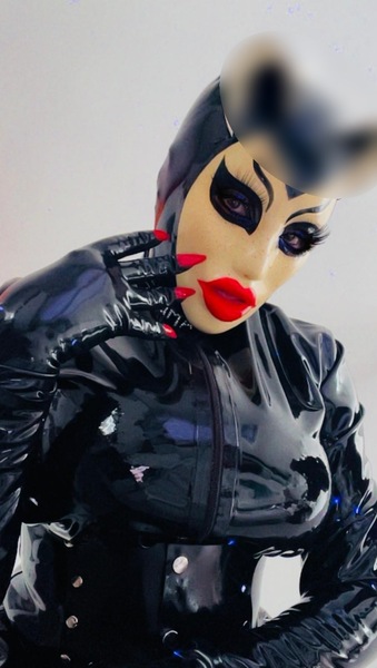 Foto von Latex Lady Lisa