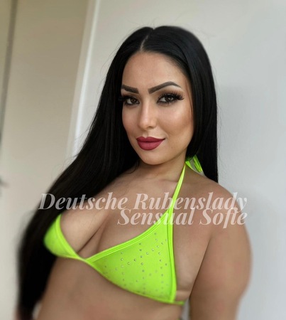 Deutsche Rubenslady Sensual Sofie & ONLINE-CONTENT, Berlin