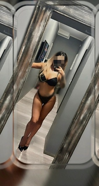 Foto von Dünya Türkin