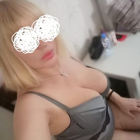 Sofiya - Nur WhatsApp