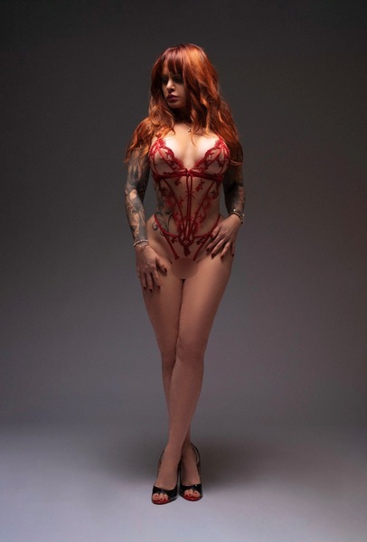 Foto von Deutsche Kira Lis Diable P*rn Star