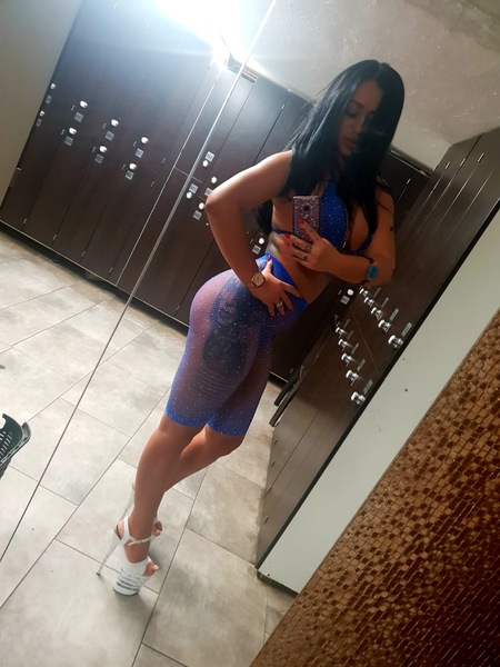 Foto von Rebeca Queen off Bl*w and Party