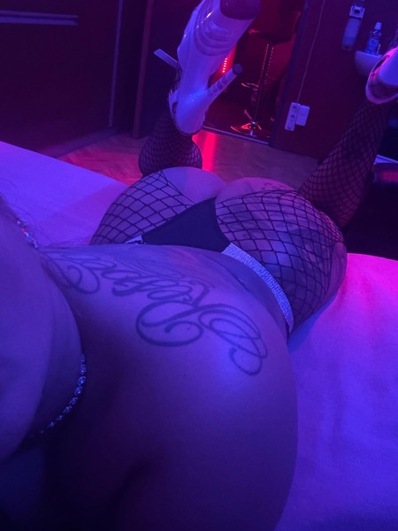 Foto von Rebeca Queen off Bl*w and Party