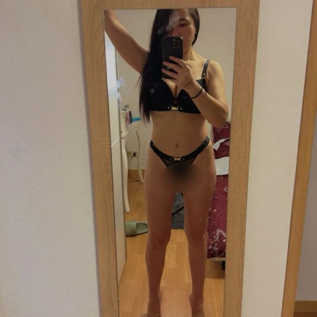 Sara NUR HAUS- UND HOTELBESUCHE, Hallenberg