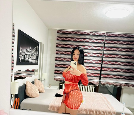Milena-GANZ NEU, Düsseldorf