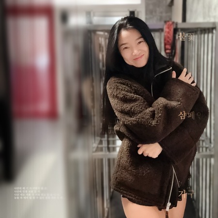 Miss Hongkong DOMINA Massage, Essen