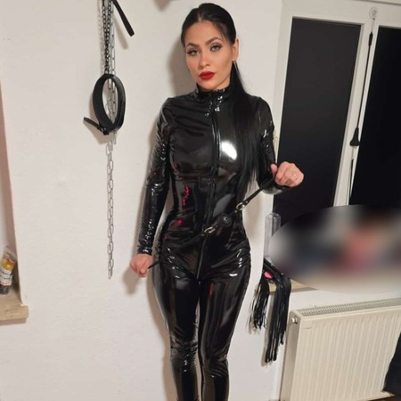 Bizar Lady Emma, Karlsruhe