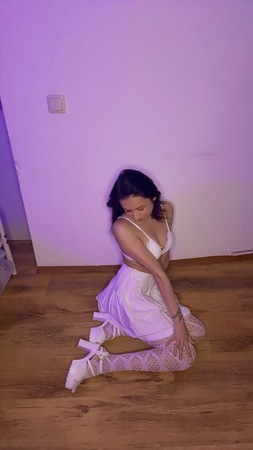 skinny Maja Neue Nummer, Gotha
