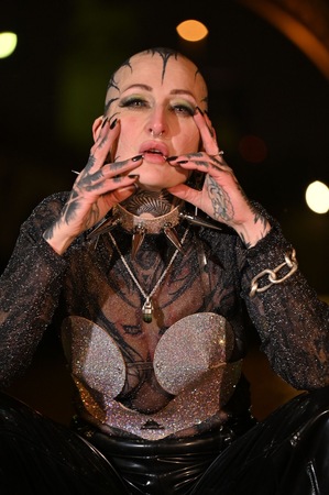 Alessa la Strange - klassische Herrin unnahbar, München