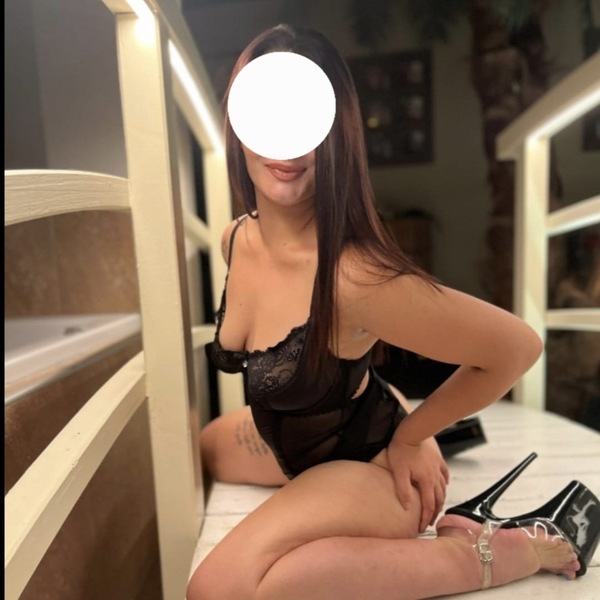 Larissa – Koblenz photo 2