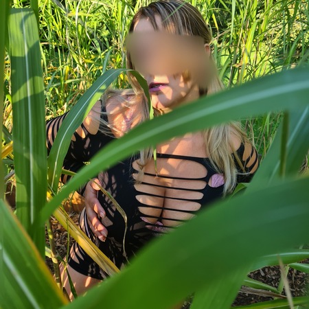 Jana AV L*der, Augsburg