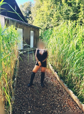 Jana AV L*der, Augsburg