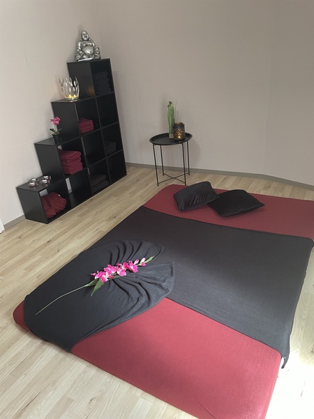 Foto von Haut auf Haut Massage - das Original