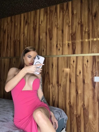 ANNA - JUNG18+ - 100% GUTE LAUNE, München