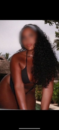 Lina Deutsch Latina, Düsseldorf