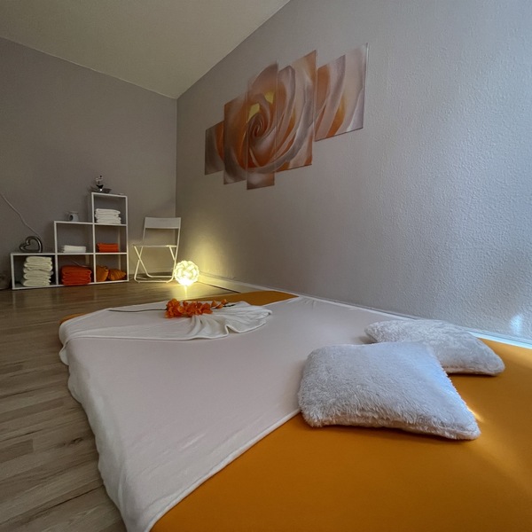 Haut auf Haut Massage - das Original