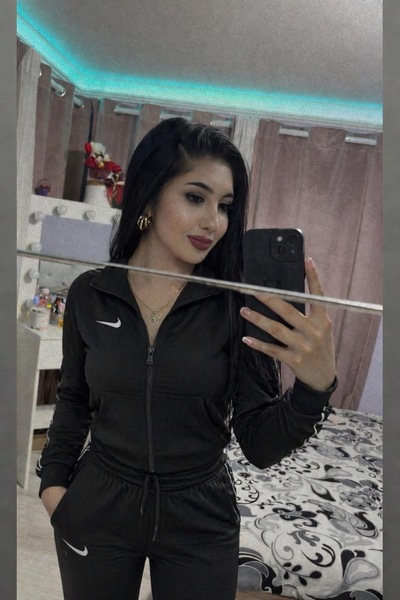 Foto von Melissa-Neu