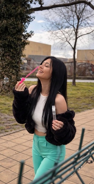 Foto von Melissa-Neu