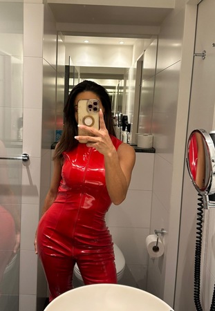 Attena, Letzte Tag!, Hamburg