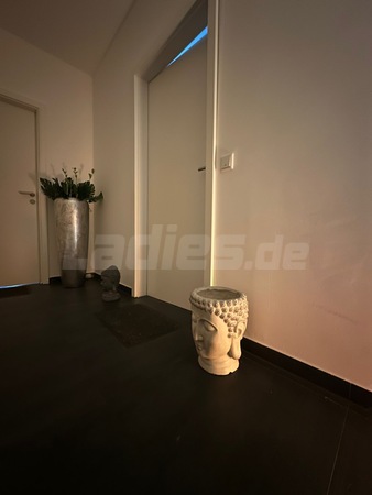 Happy Sunshine Massage, Troisdorf