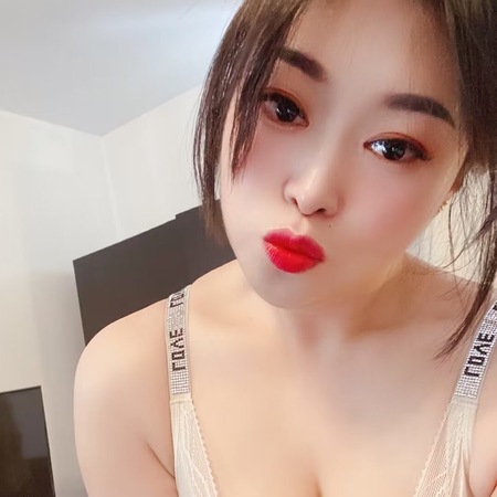 Neu MiMi- bitte per WhatsApp anfragen, Bad Soden am Taunus