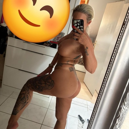 Deutsche Sarah *Ganz neu*, Landshut