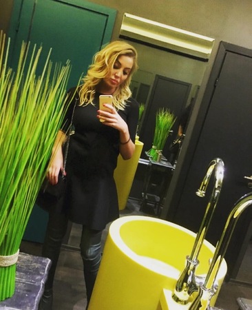 Vika Nur Whats App keine Anrufe, Kassel