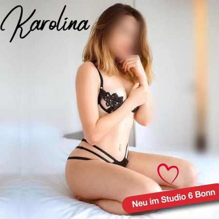 Karolina, Bonn
