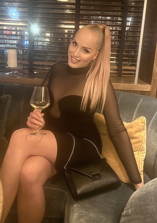 Aurelia DE elegant - privat besuchbar & escort, München